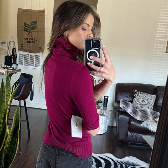 Turtleneck Basic - Picture 2 of 2